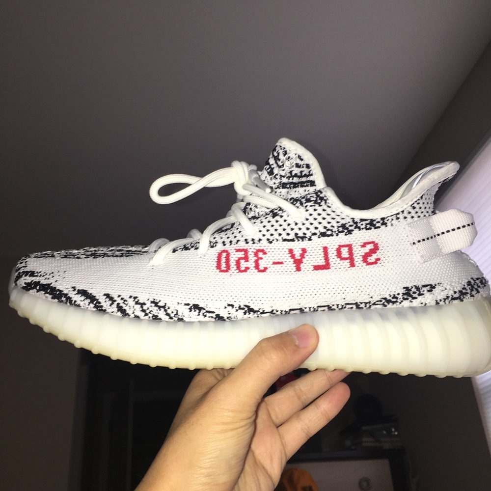 Yeezy v2 zebra